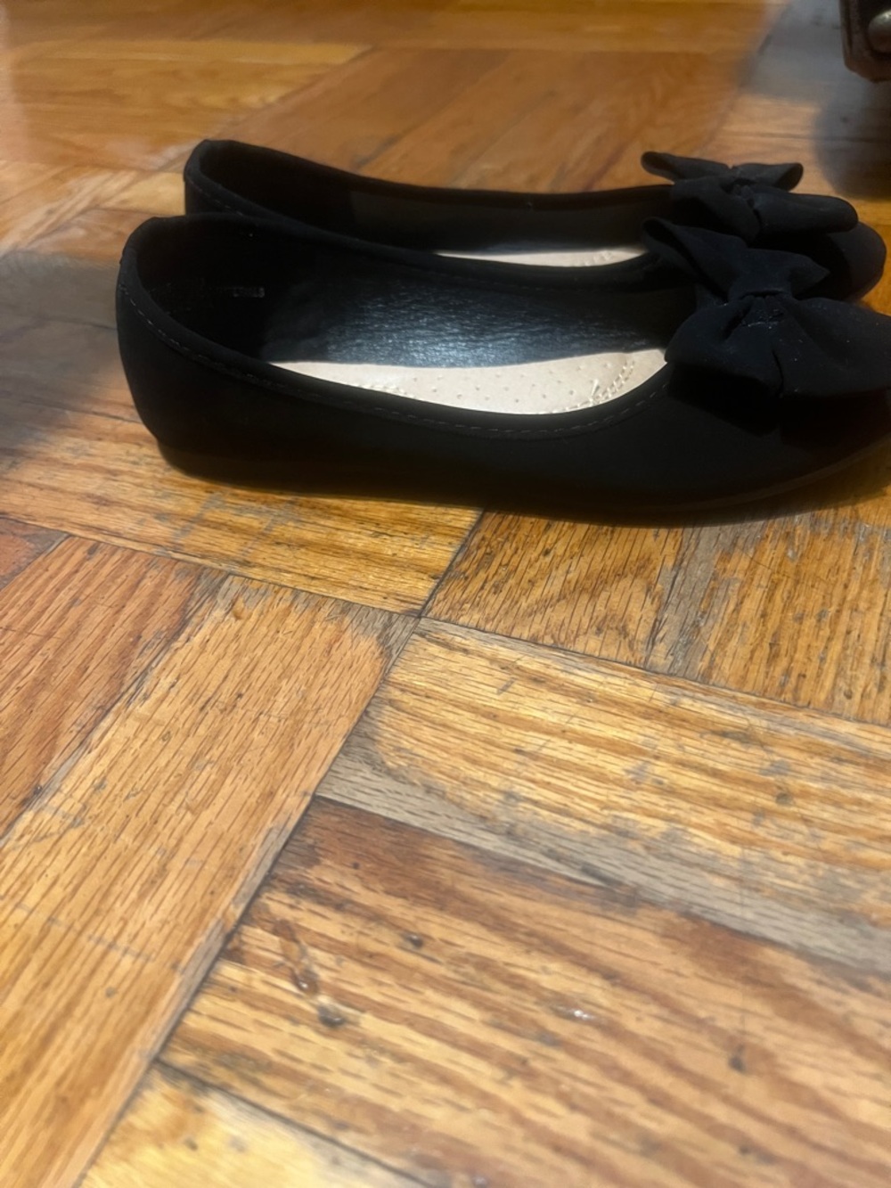 Abella Black Slip-On Ballet Flats with Cushioned Insole - Picture 5 of 5